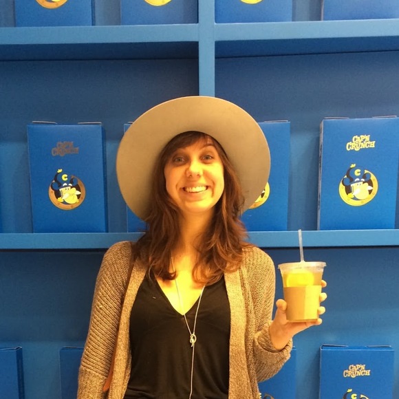 Meet your Posher, Shannon - Picture 1 of 1